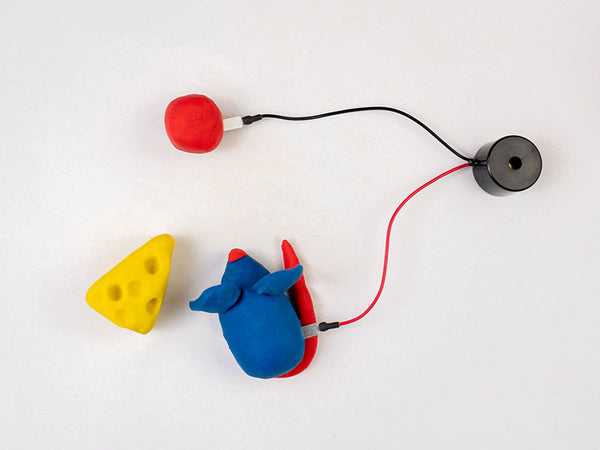 Buzzer wired between a red dough ball and the side of the blue mouse